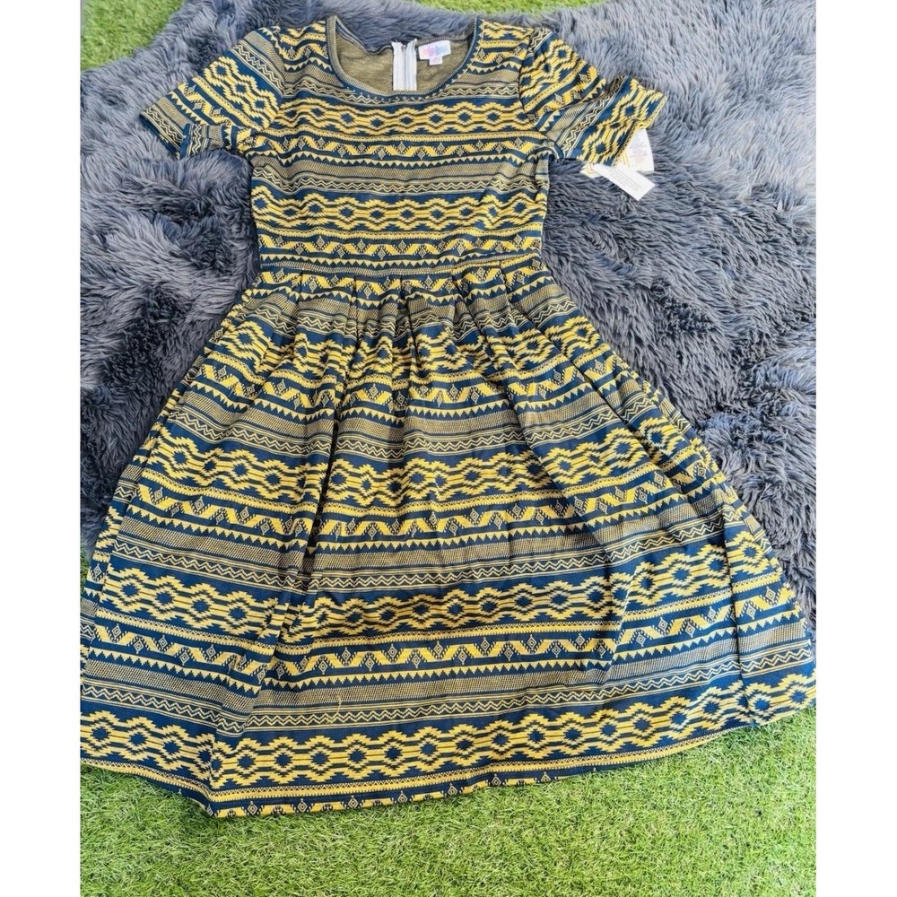 LuLaRoe AMELIA Midi Dress Size S Stretch Colorful Aztec Southwest Print NEW